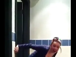 She Almost Got Caught Peeing On Starbucks Toilet Floor - hotpeegirls.com